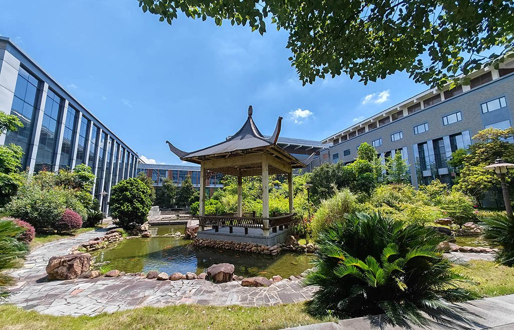 基地酒店